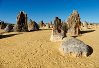 AUS - Pinnacles Desert o3057